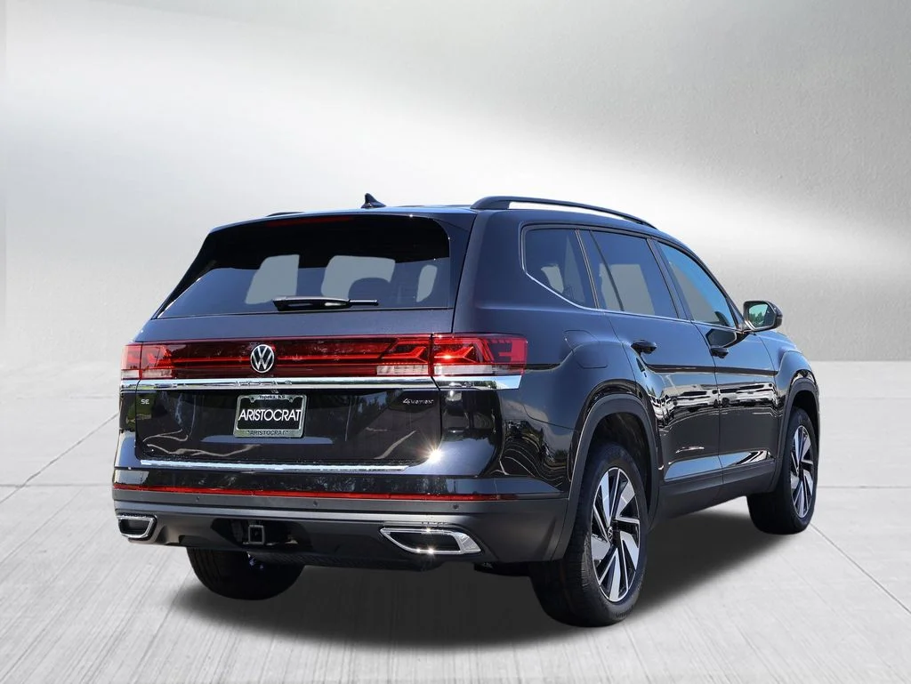 New 2026 Black Volkswagen SE w/Technology image 24
