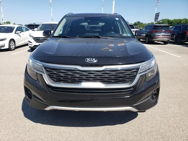 Used 2021 Black Kia S image 2