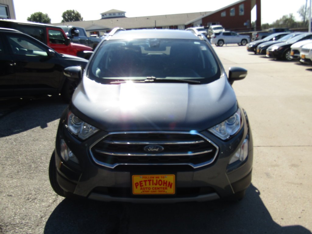 Used 2020  Ford Titanium image 13