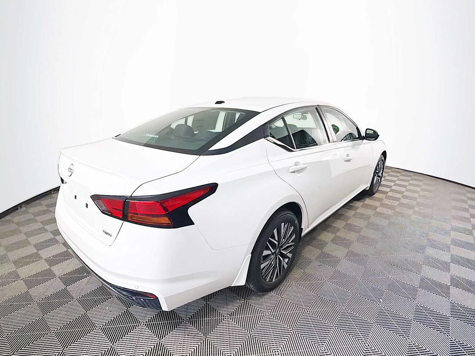 New 2026 Pearl White TriCoat Nissan SV image 2