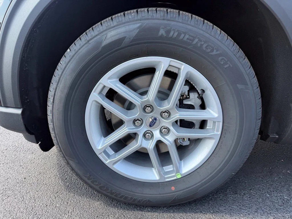 New 2026 Black Ford Active image 11