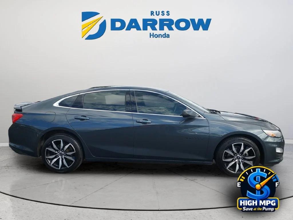 Used 2021 Gray Chevrolet RS image 6