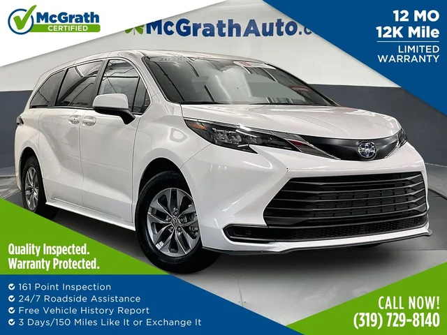 2025 Toyota Sienna LE