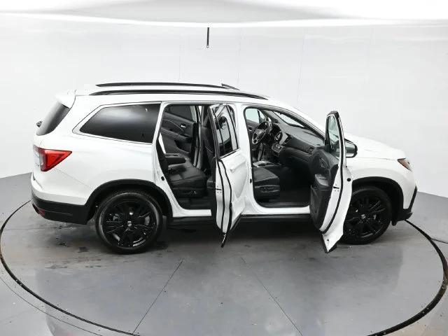 Used 2022 White Honda Special Edition image 46