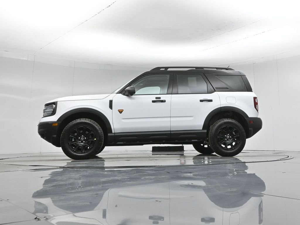 New 2026 Oxford White Ford Badlands image 55