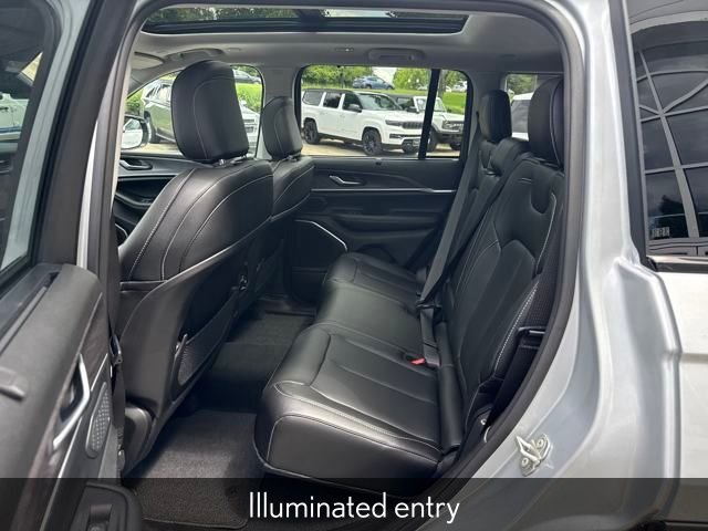 New 2024 Silver Zynith Jeep Base 4xe image 17