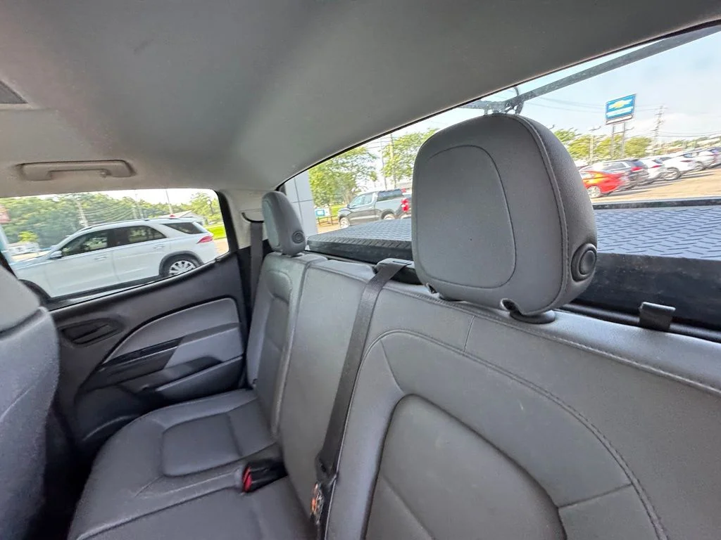 Used 2022 White Chevrolet Work Truck image 21