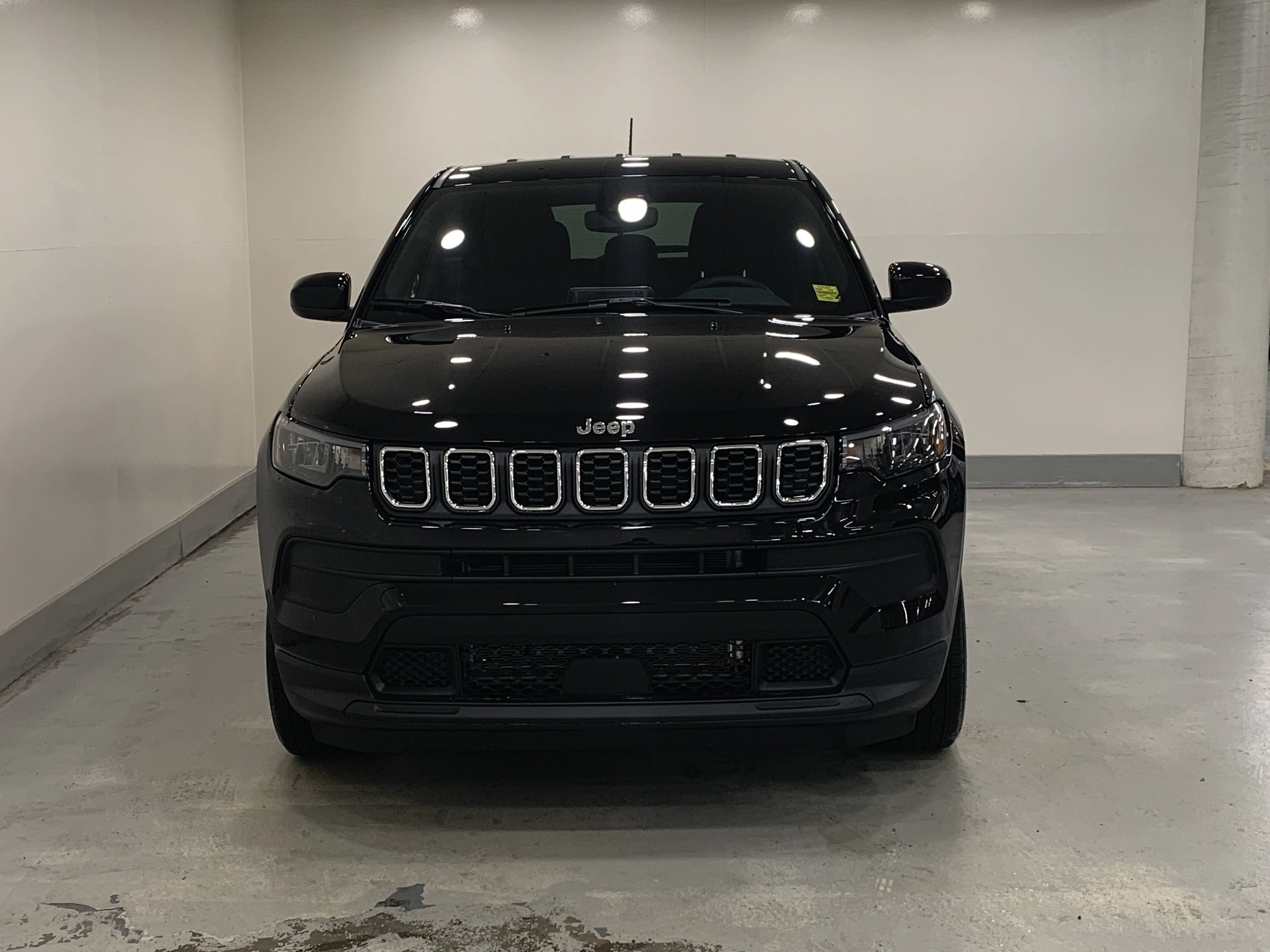 New 2026 Diamond Black Crystal Pearl Jeep Sport image 4
