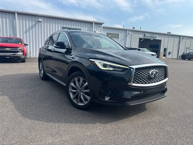 Used 2019 Black Obsidian INFINITI LUXE image 1