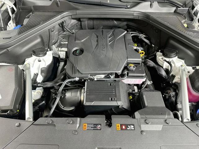 New 2027 White Genesis 2.5T image 24