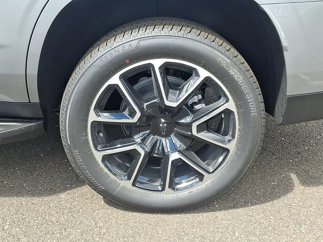 New 2026 Sterling Gray Metallic Chevrolet RST image 5