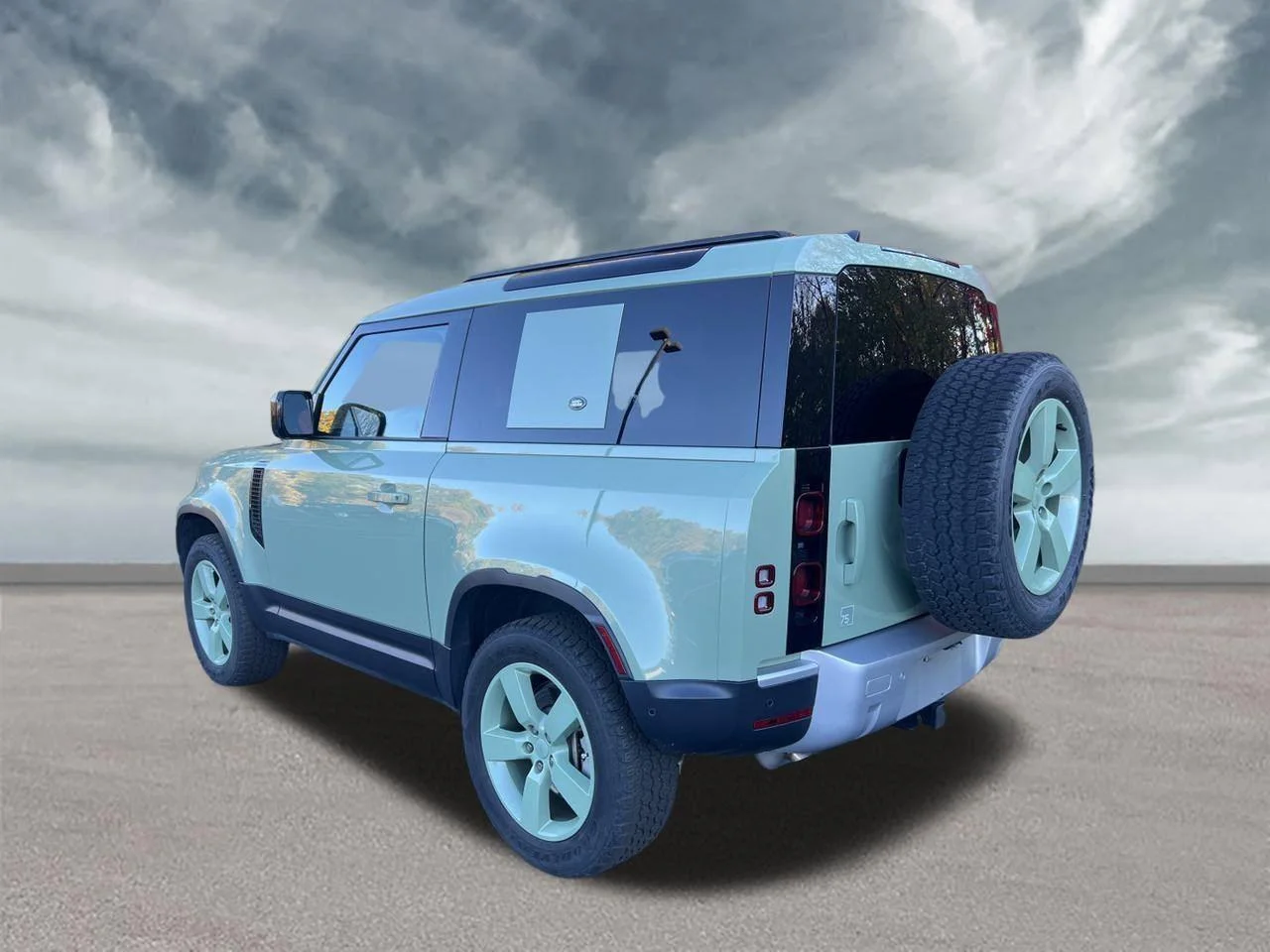 Certified Used 2023  Land Rover 75th Edition image 3