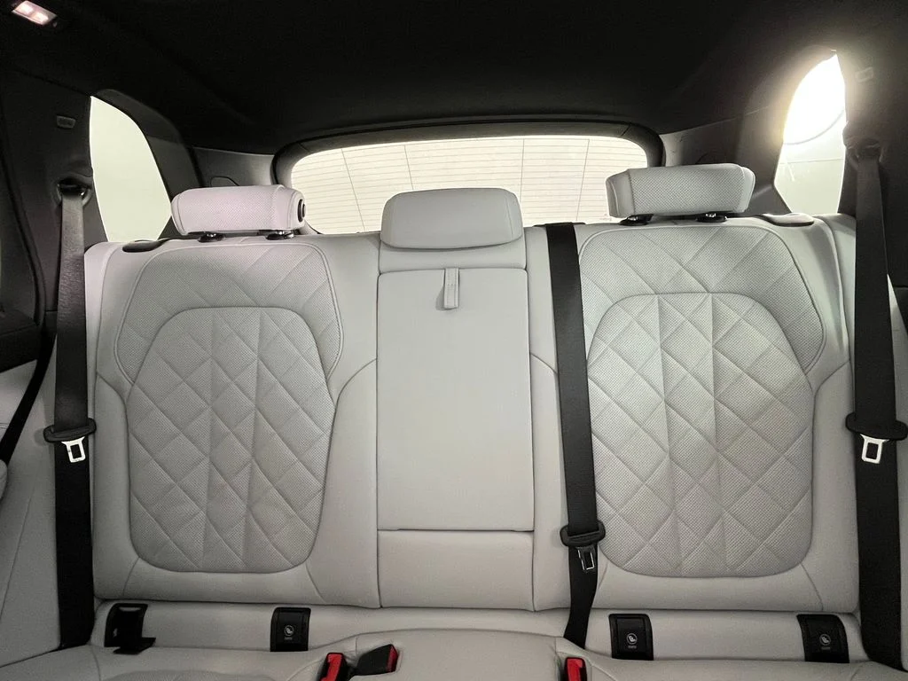 Certified Used 2025 Alpine White BMW xDrive40i image 20