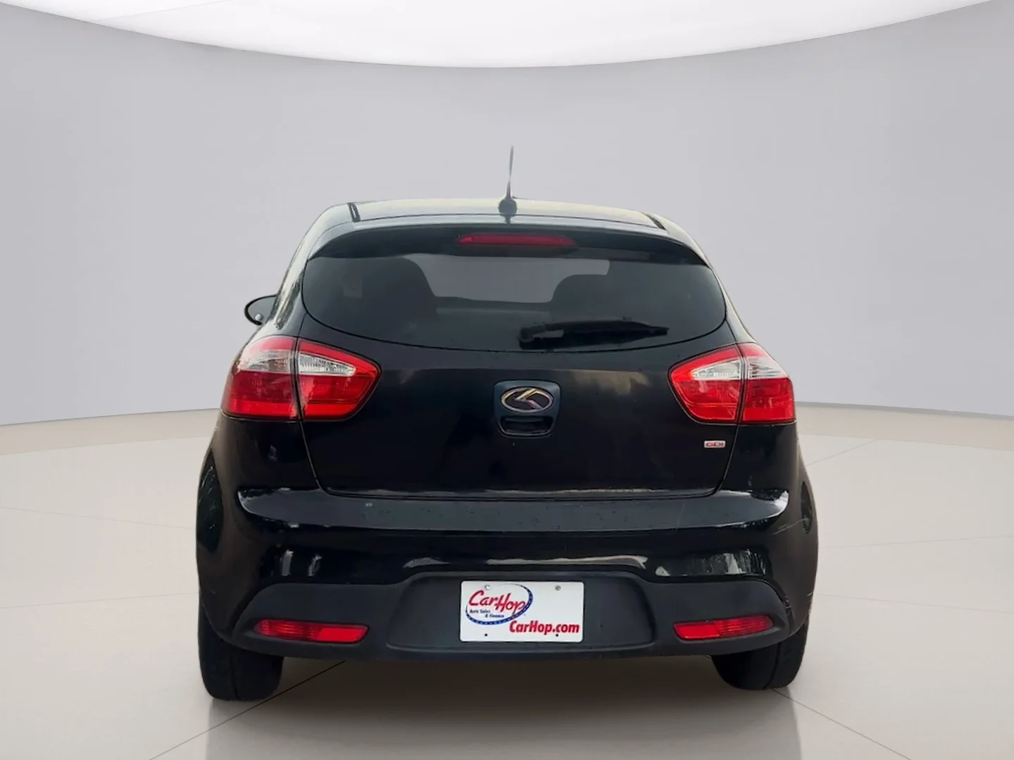 Used 2013 Black Kia LX image 4