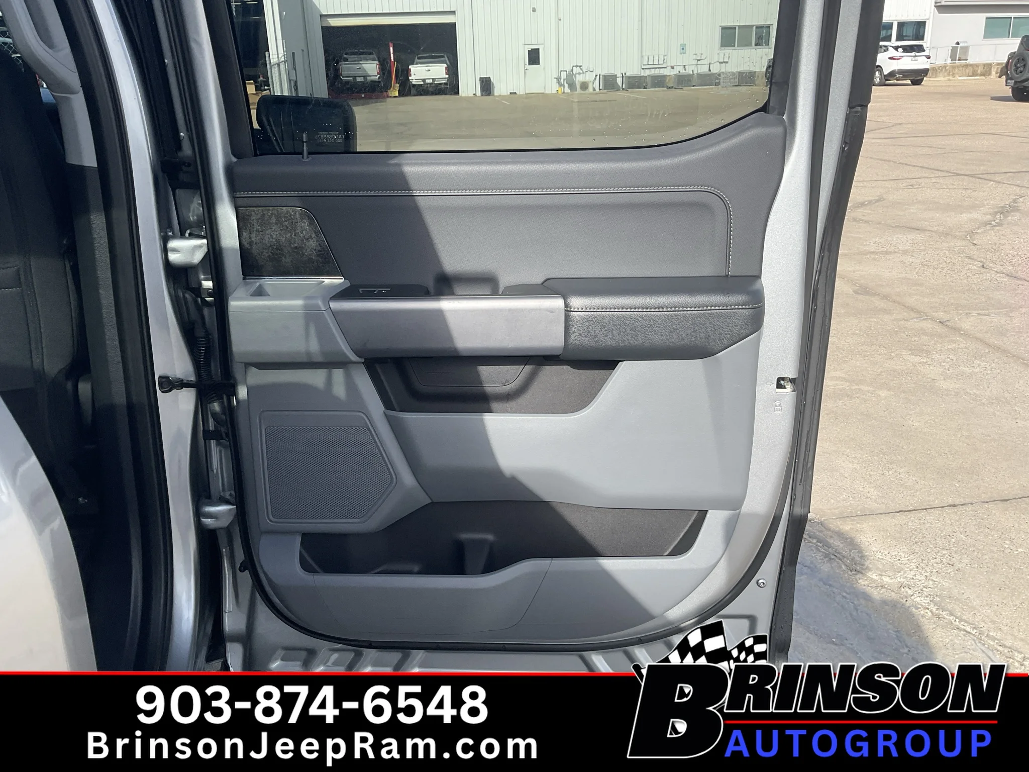 Used 2023 Iconic Silver Metallic Ford XLT image 18