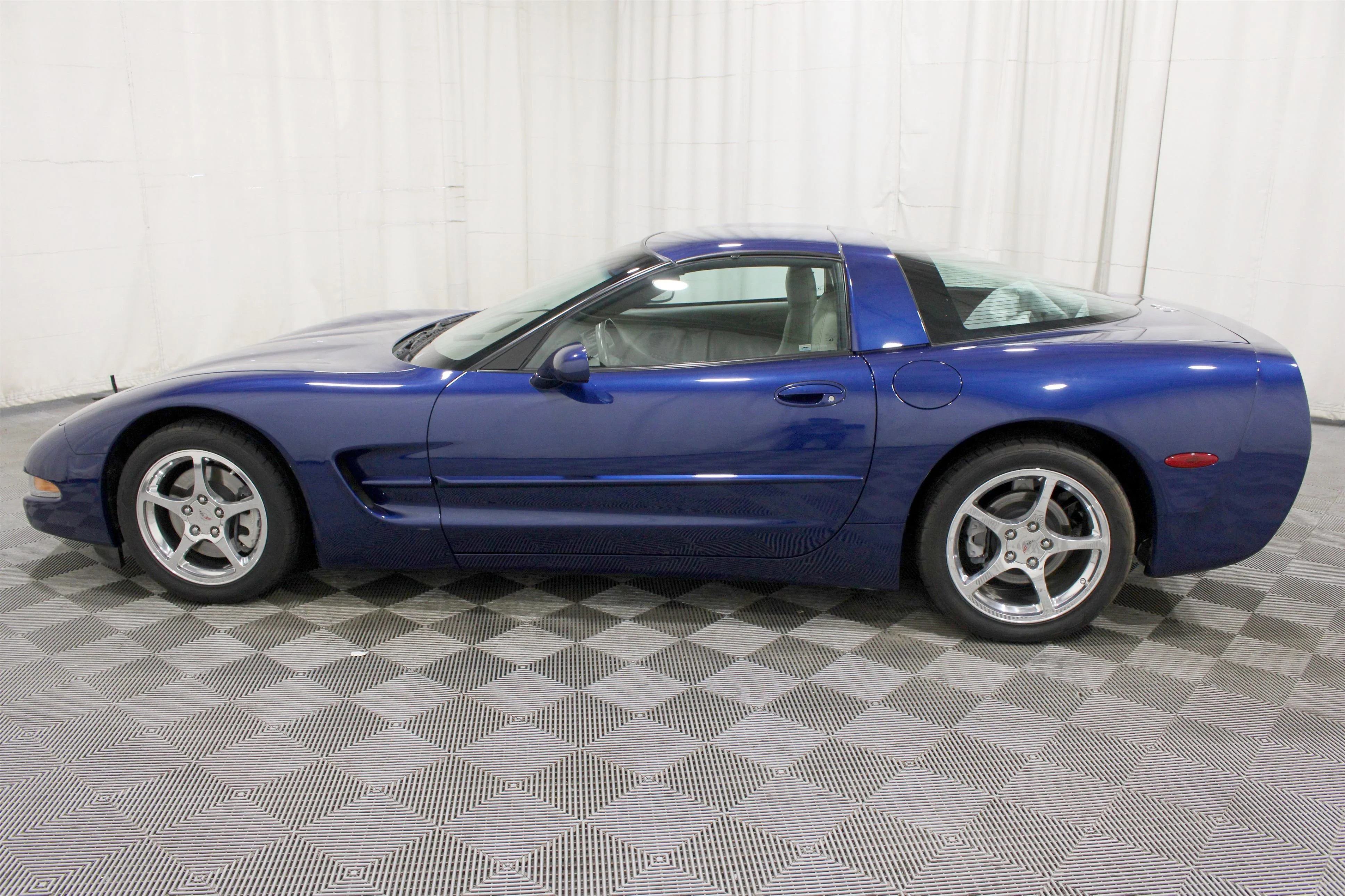 2004 Chevrolet Corvette Base - Photo 22