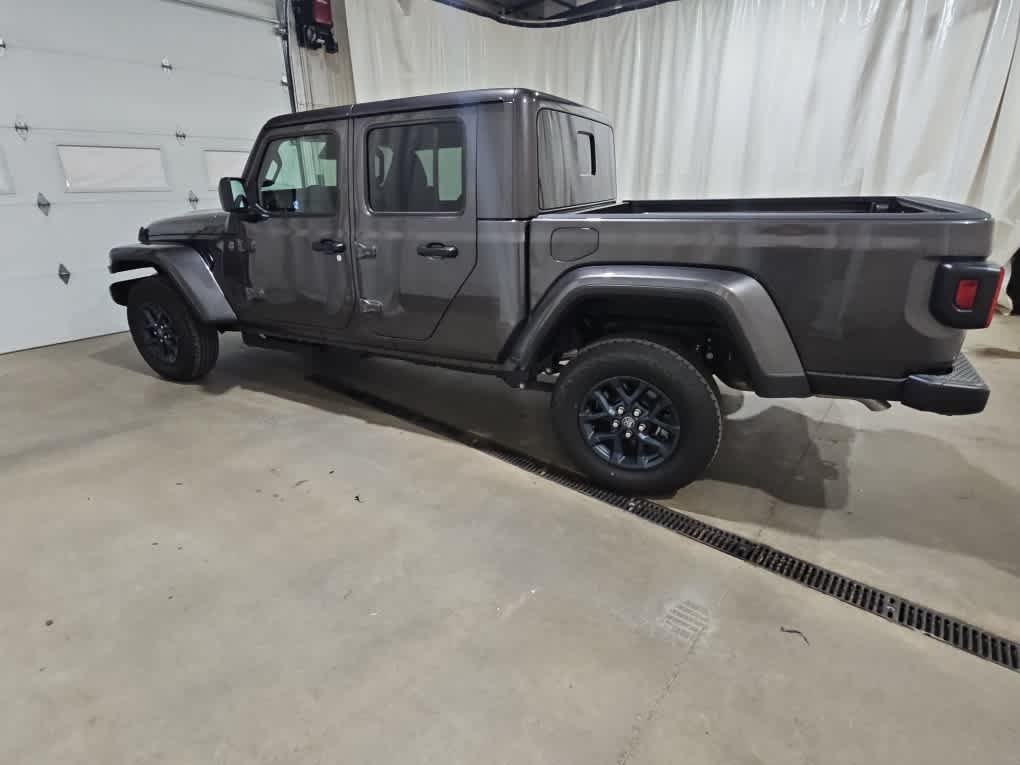 2026 Jeep Gladiator 85th Anniversary Edition
