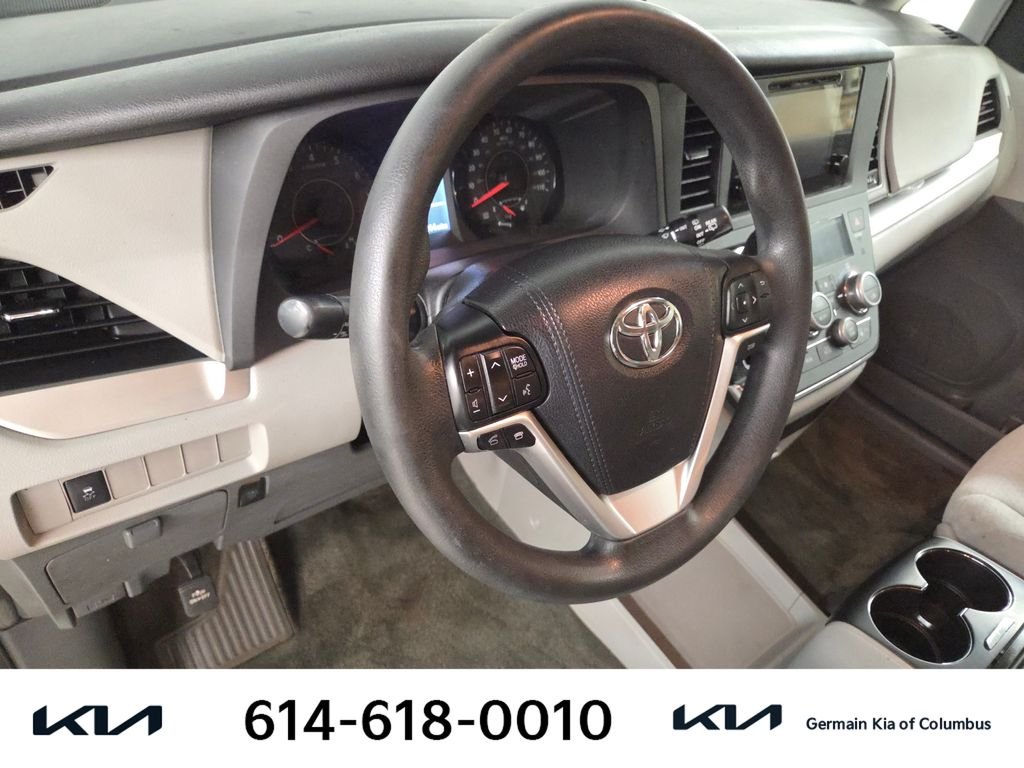 Used 2015 Black Toyota LE image 17