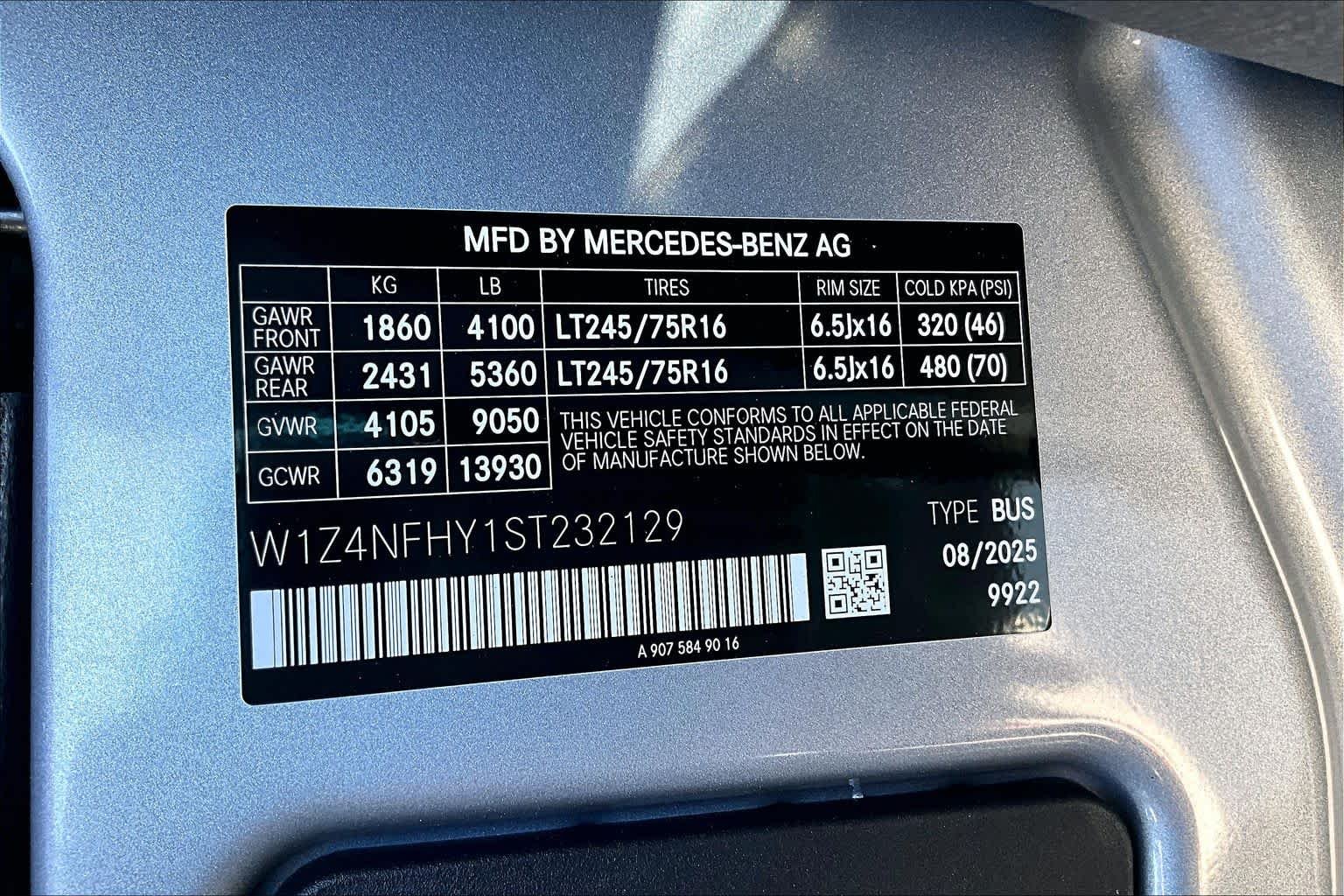 New 2025 High-tech silver metallic Mercedes-Benz  image 16