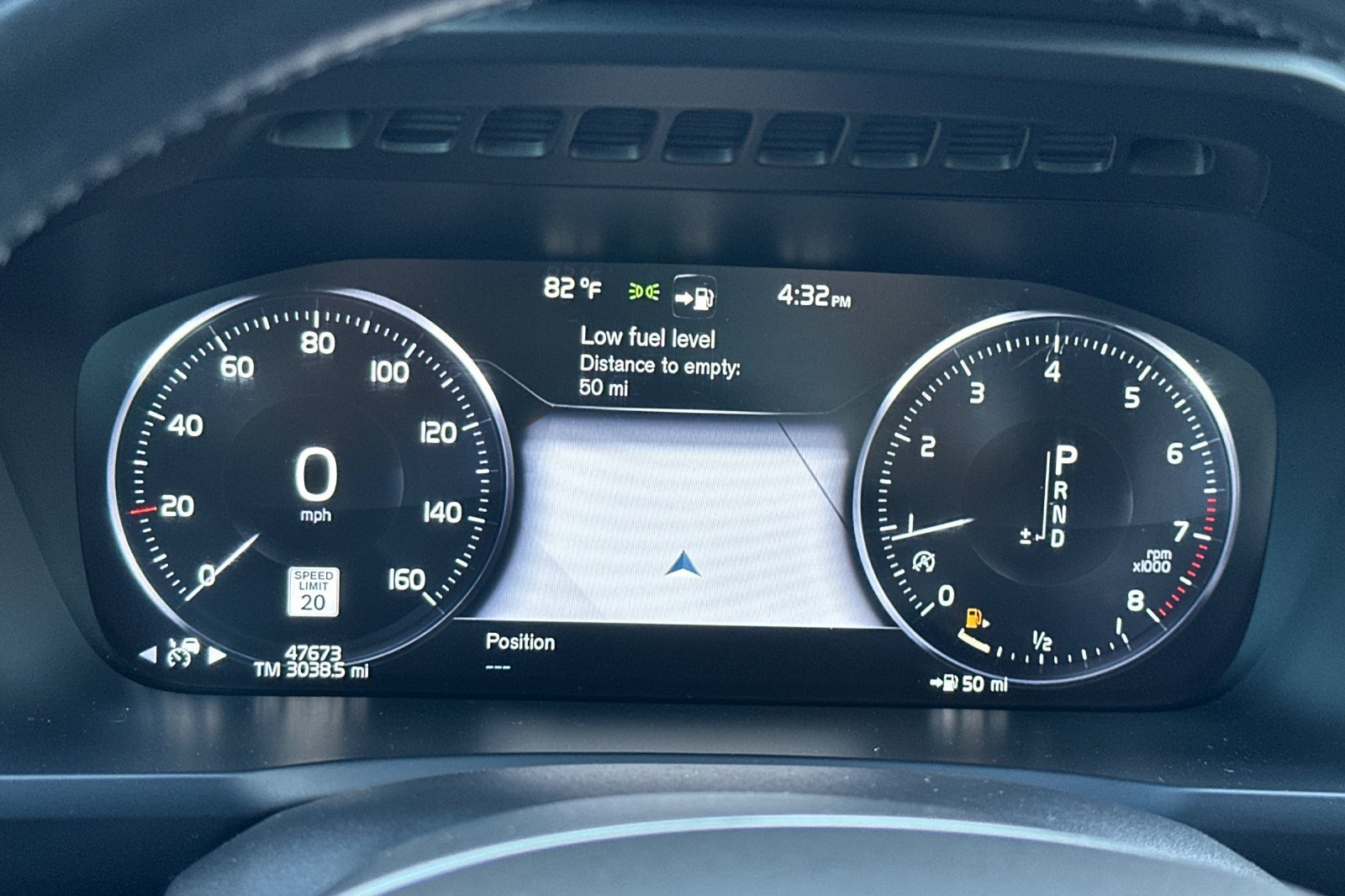 Used 2018 Black Volvo T6 Inscription image 31