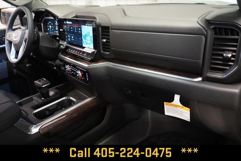 New 2026 Sterling Metallic GMC Elevation image 26