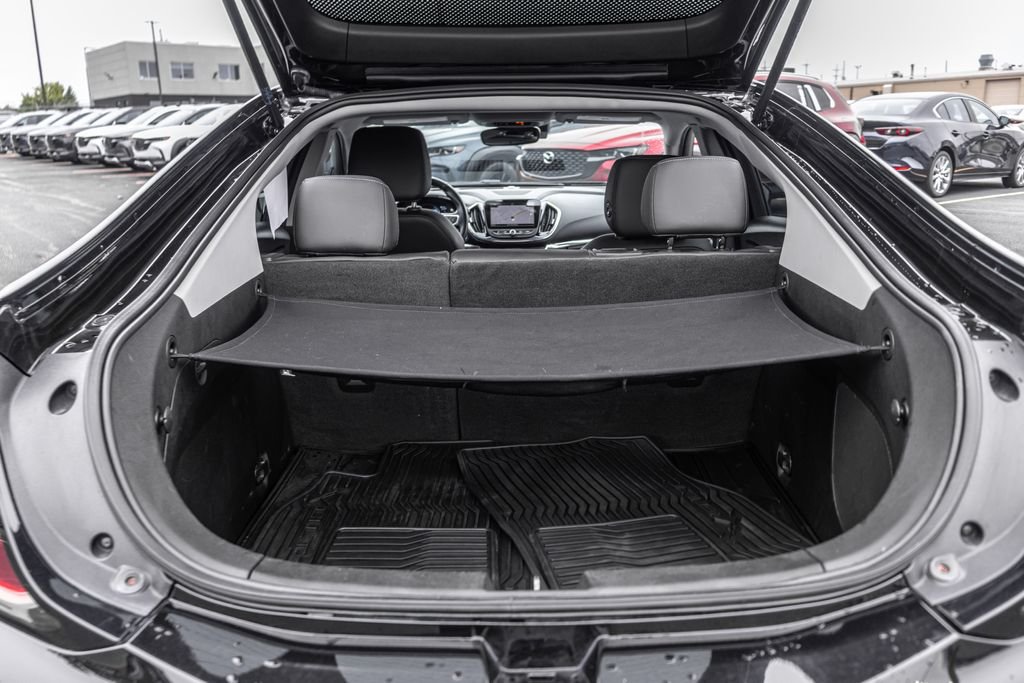Used 2017 Black Chevrolet Premier image 30