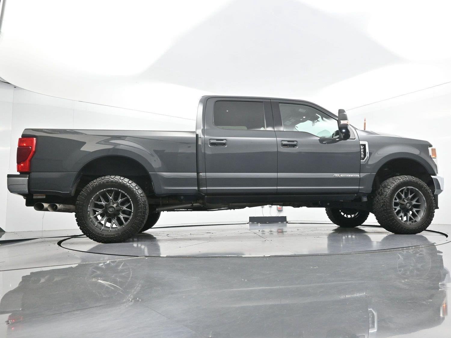 Used 2021 Lithium Gray Ford Lariat image 56