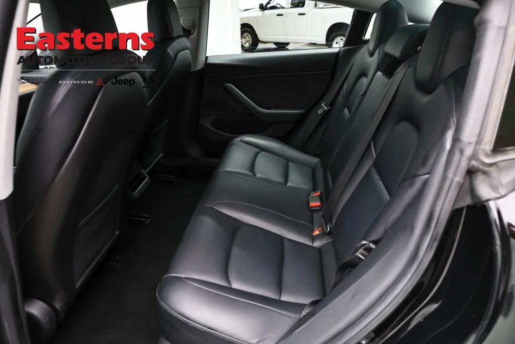 Used 2019 Black Tesla Long Range image 15