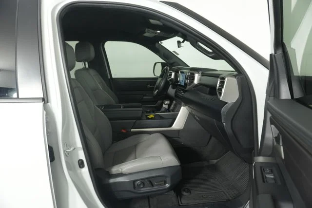 Certified Used 2025 Ice Toyota SR5 image 27