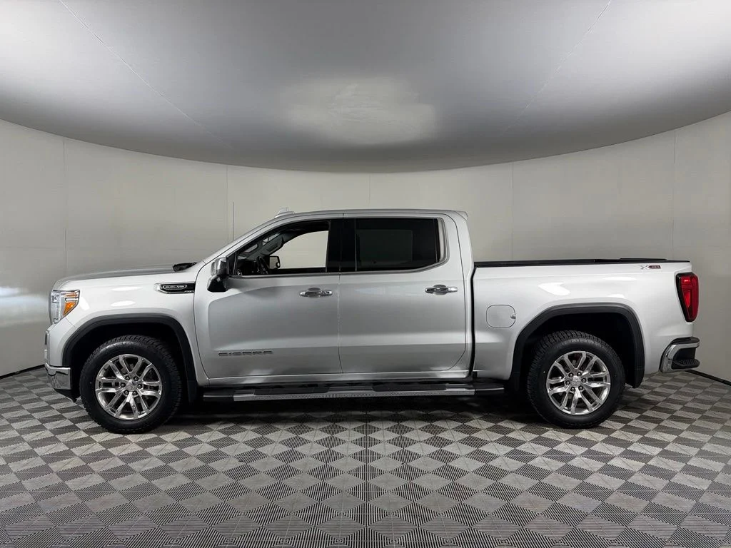 Certified Used 2022 Silver GMC SLT image 9