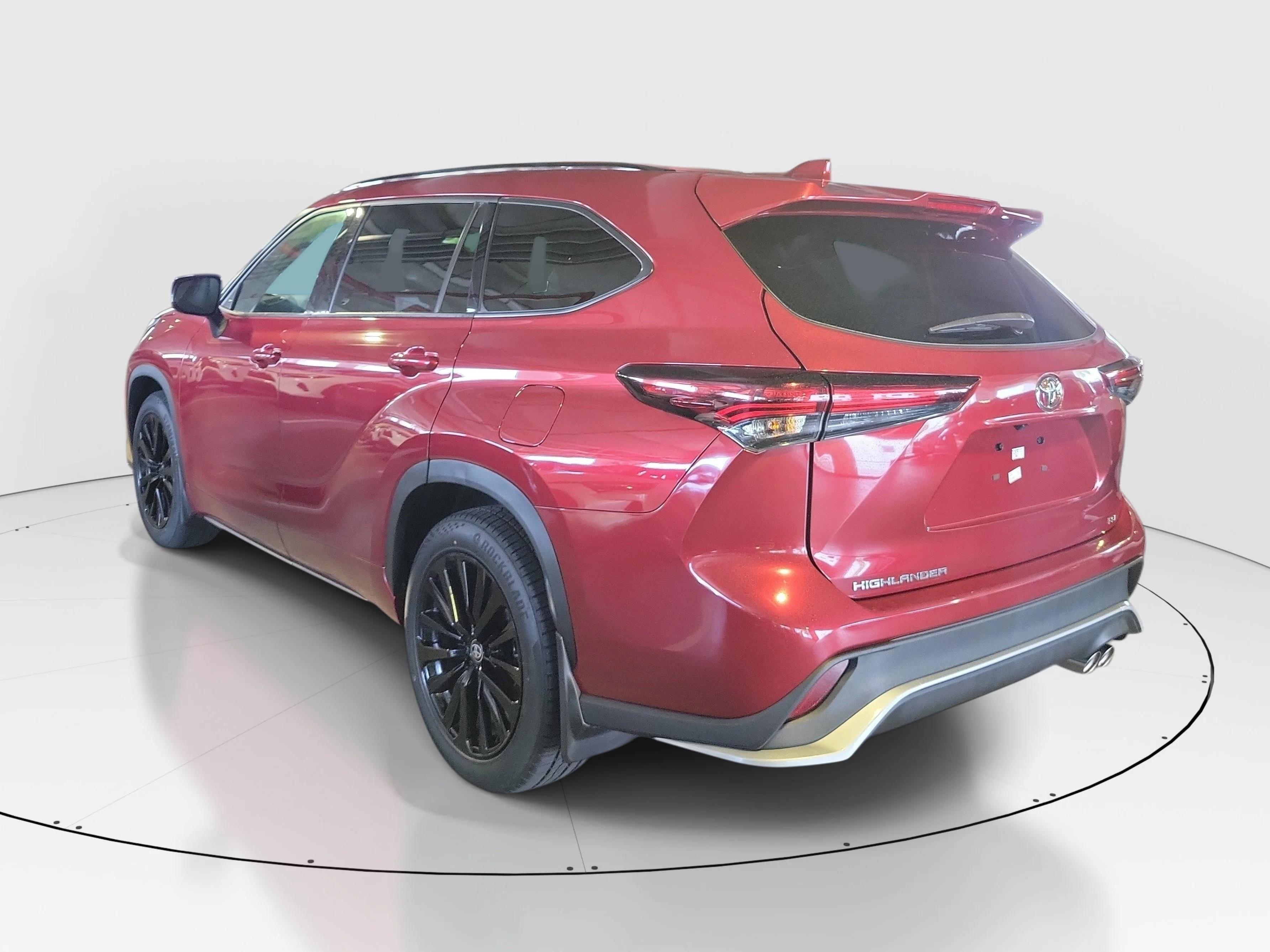 Used 2024 Ruby Flare Pearl Toyota XSE image 4