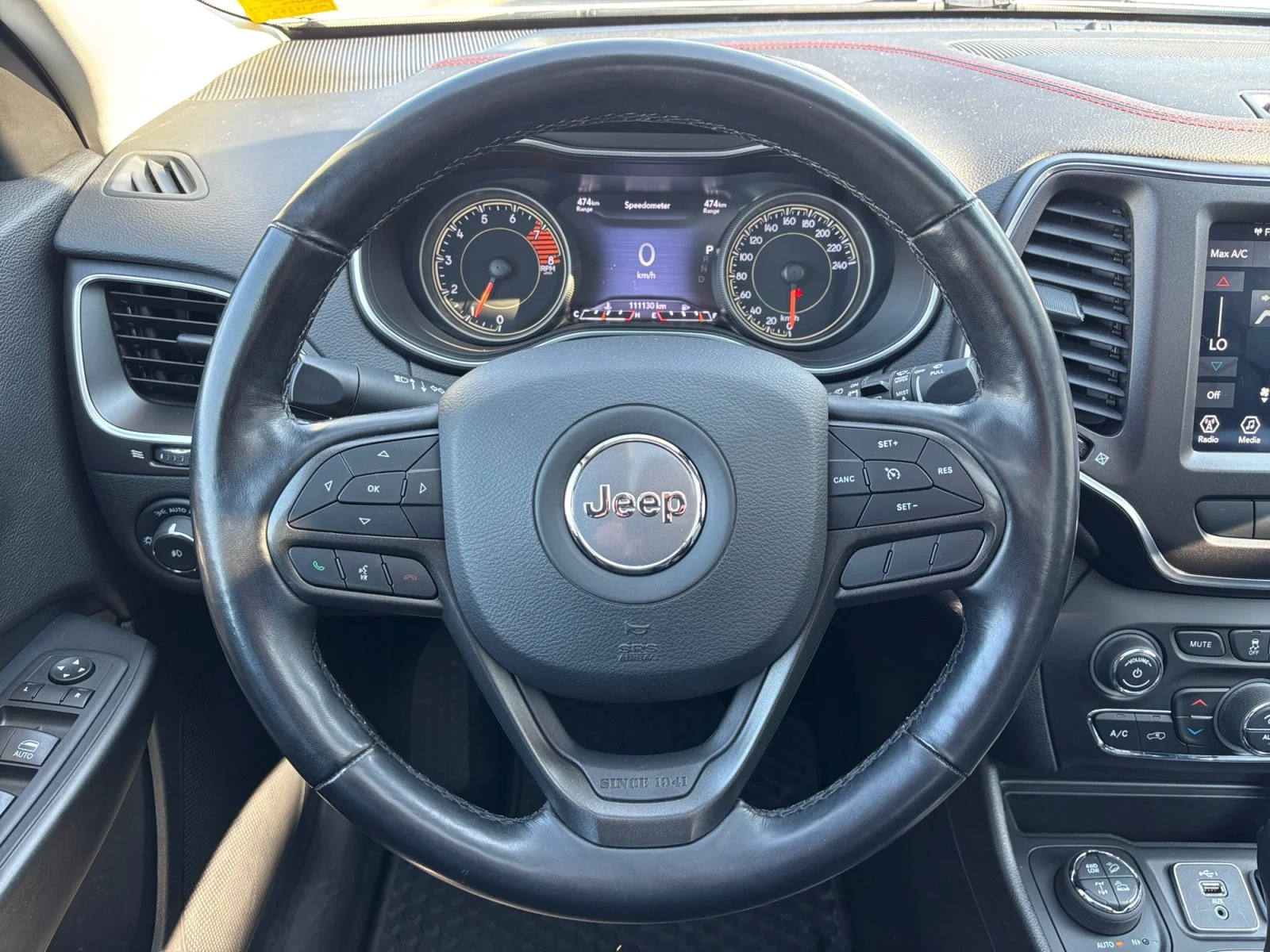 Used 2021 White Jeep Trailhawk image 13
