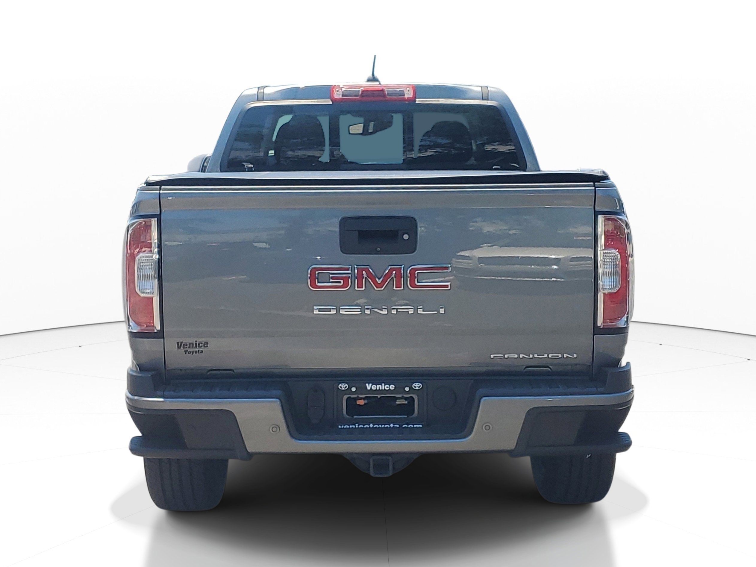 Used 2021 Satin Steel Metallic GMC 4WD Denali image 4