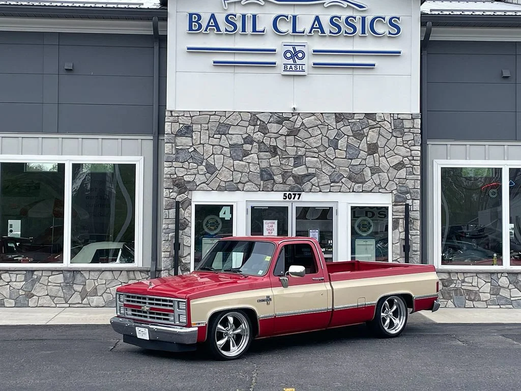 Used 1985  Chevrolet NA image 68