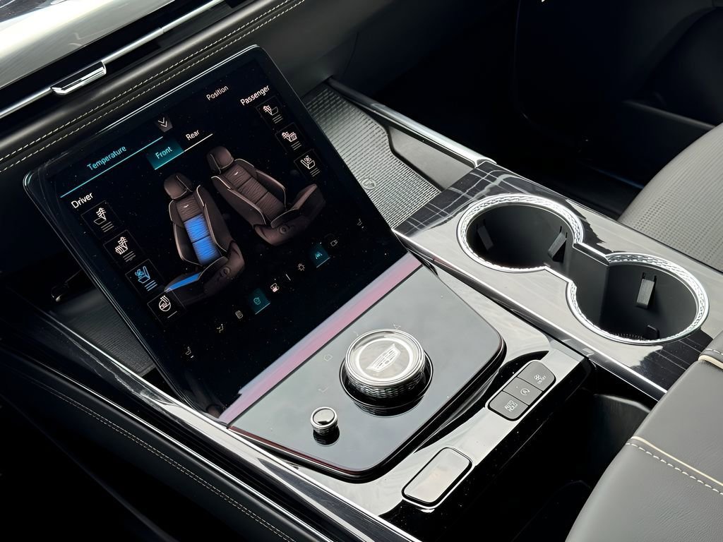 New 2026 Vibrant White Tricoat Cadillac Sport image 25
