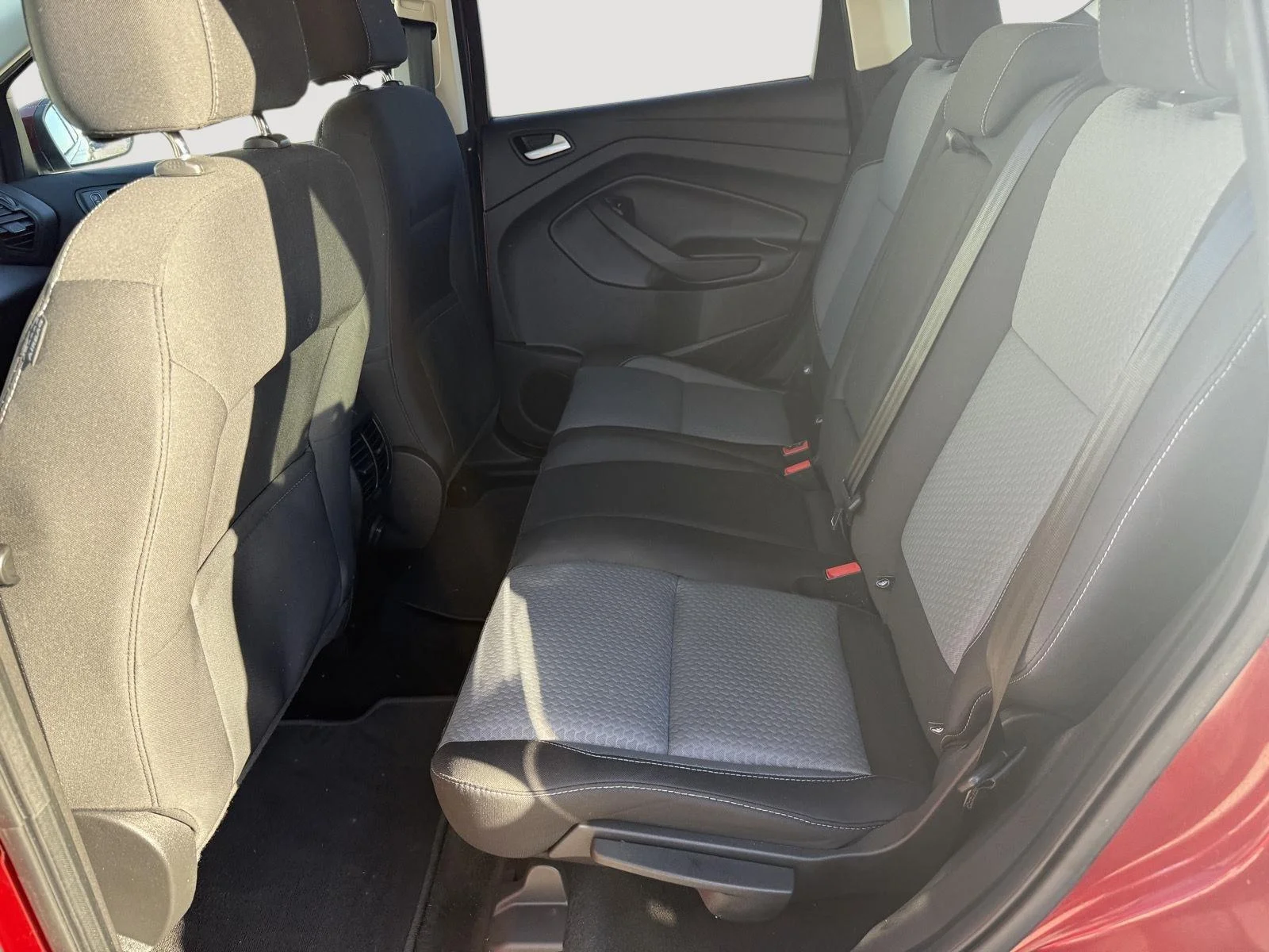 Used 2017 Ruby Red Metallic Tinted Clearcoat Ford SE image 14