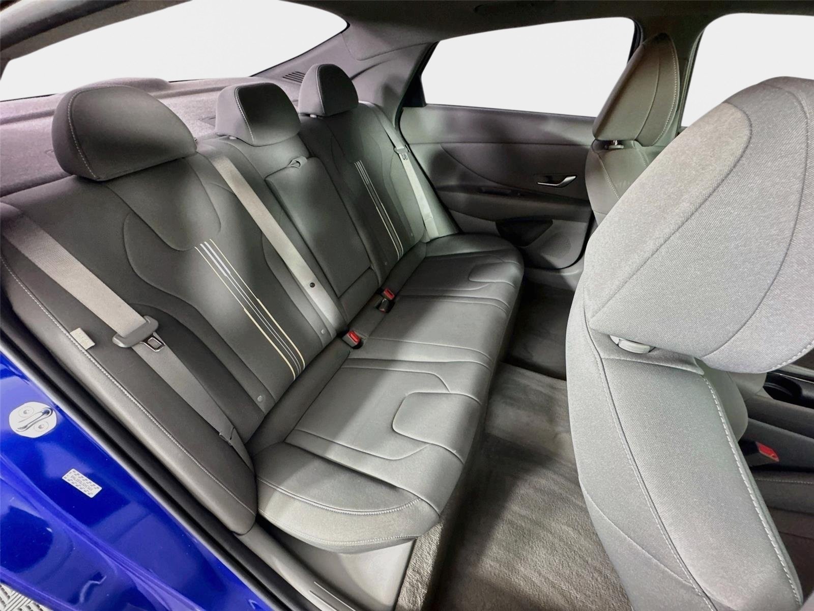 Used 2024 Intense Blue Hyundai SEL image 27