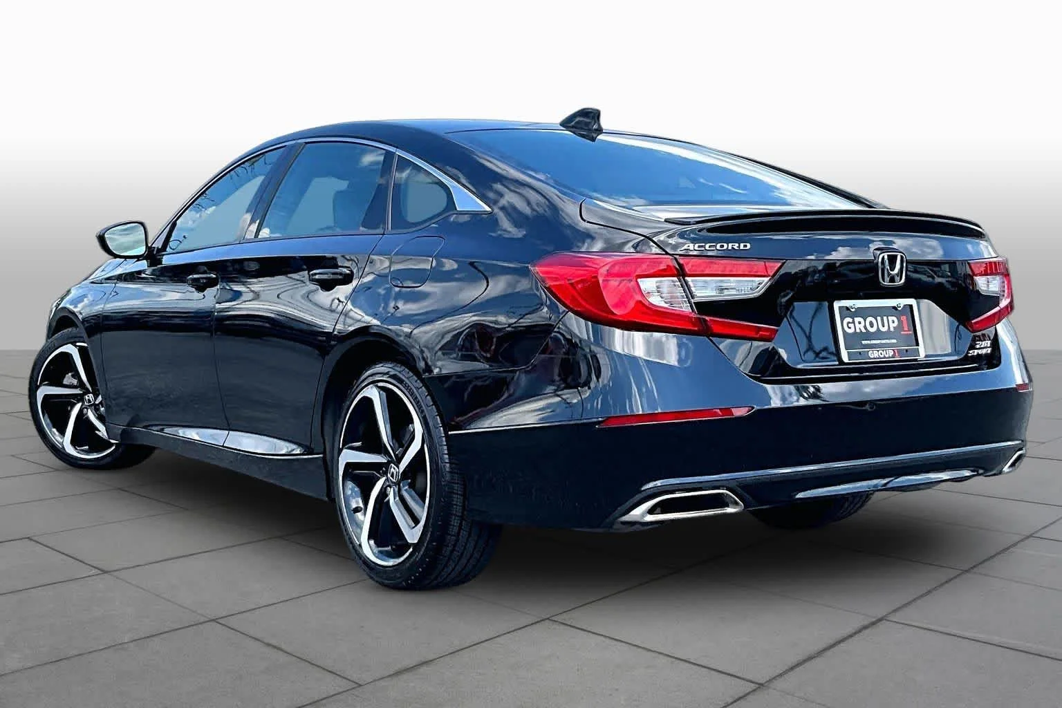 Used 2022 Crystal Black Pearl Honda Sport image 12