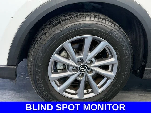 Certified Used 2023 White Mazda 2.5 S Select Package image 4