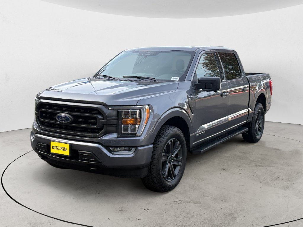 Certified Used 2023 Gray Ford XLT image 1