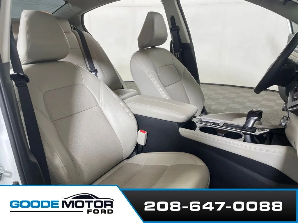 Used 2024 White Nissan 2.5 SL image 23