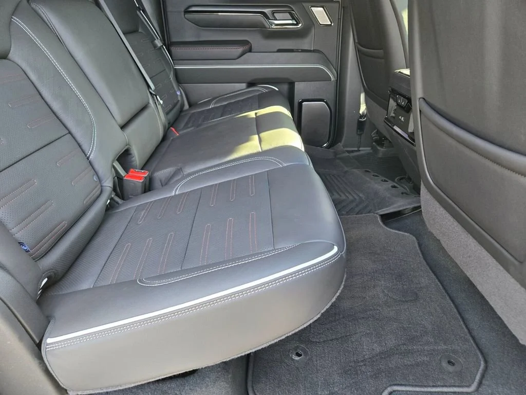 Used 2025 Summit White GMC AT4X image 14