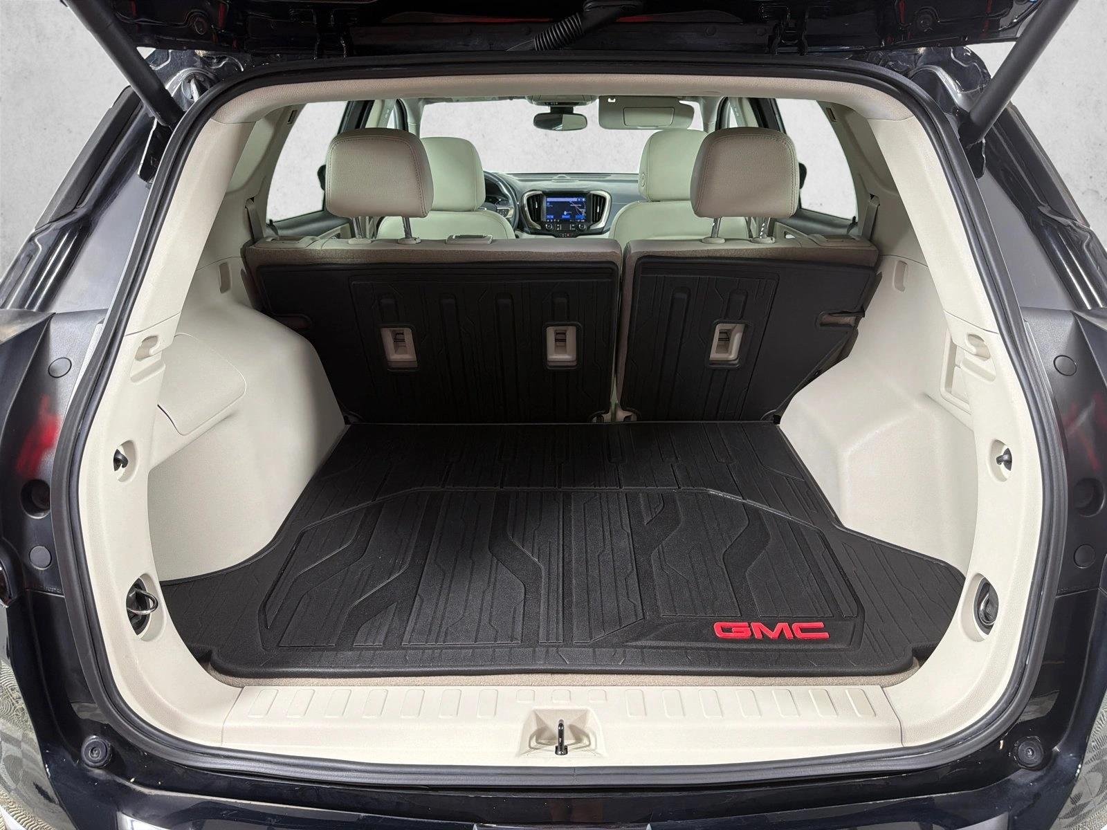 Used 2022 Ebony Twilight Metallic GMC Denali image 20