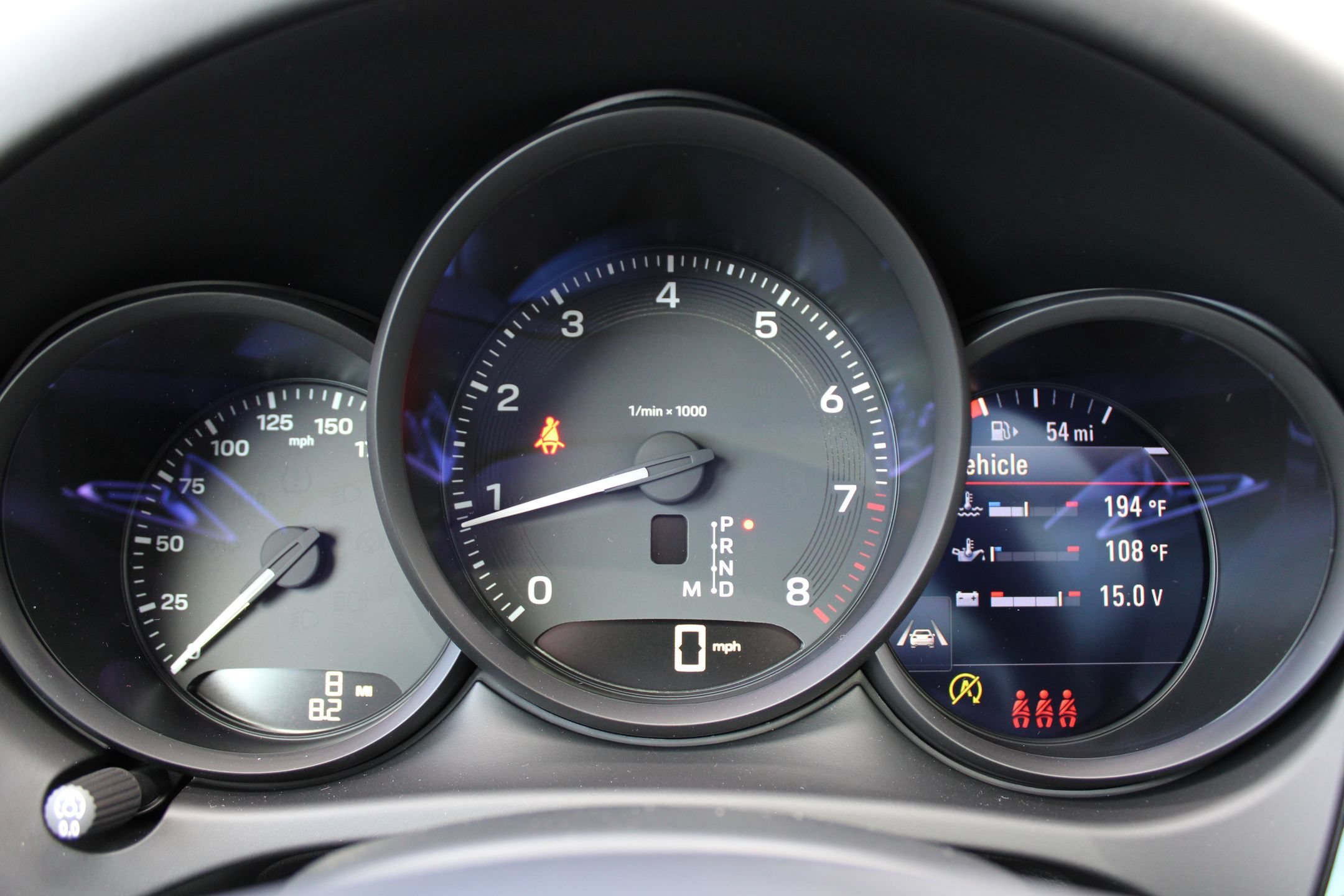 2026 Porsche Macan T - Photo 16
