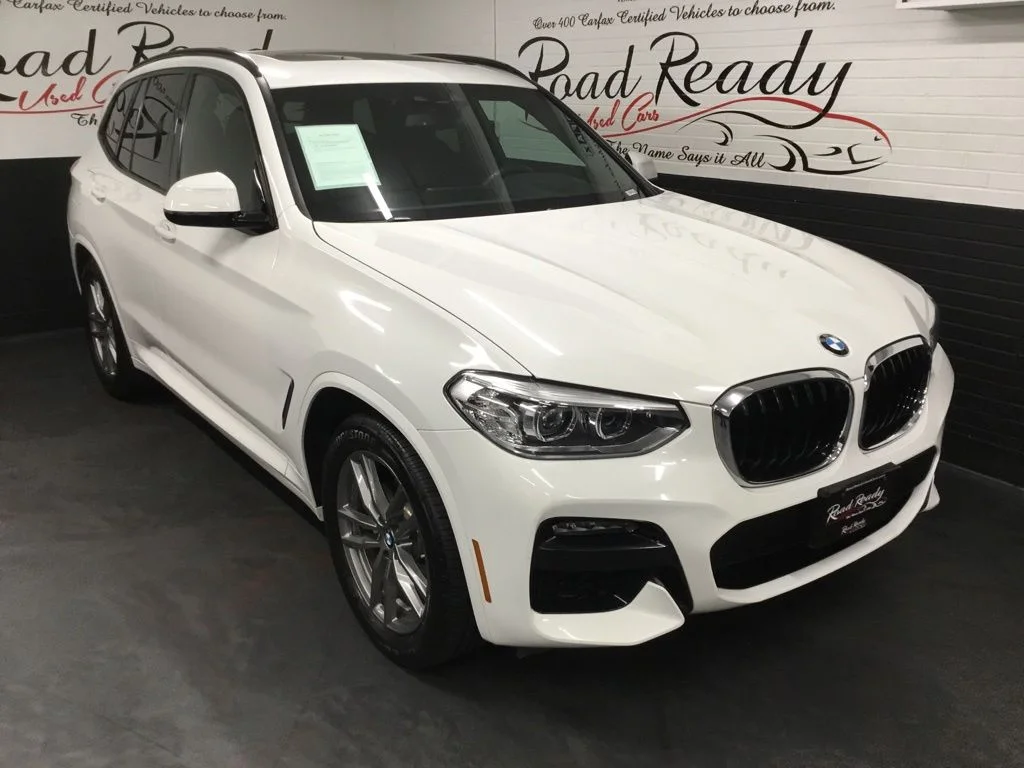 Used 2020 White BMW xDrive30i image 2