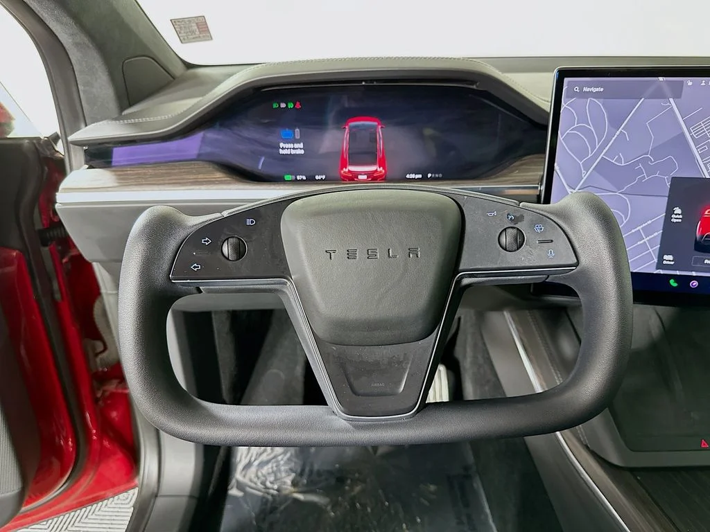 Used 2022 Red Multi-Coat Tesla  image 12