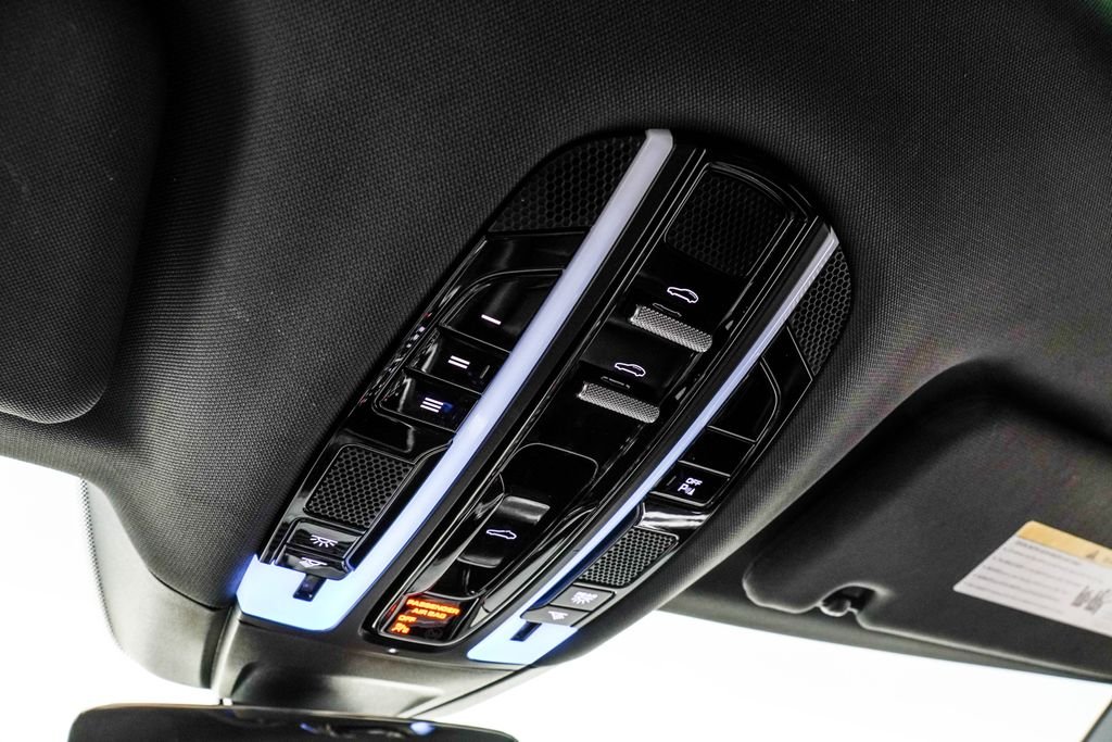 Used 2020 Blue Porsche Base image 41