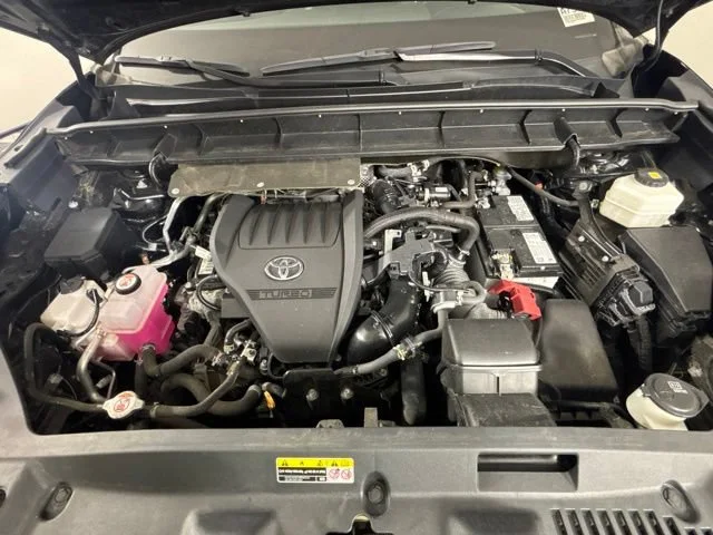 Used 2023 Black Toyota L image 33