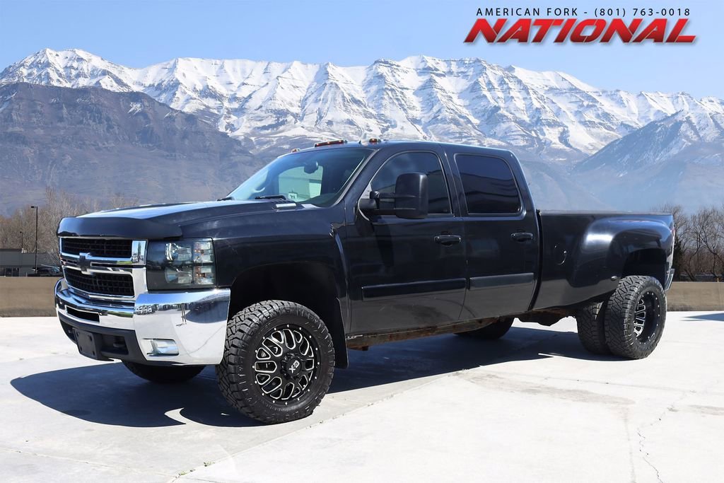 2007 Chevrolet Silverado HD LTZ 4WD Crew Cab DRW's photo