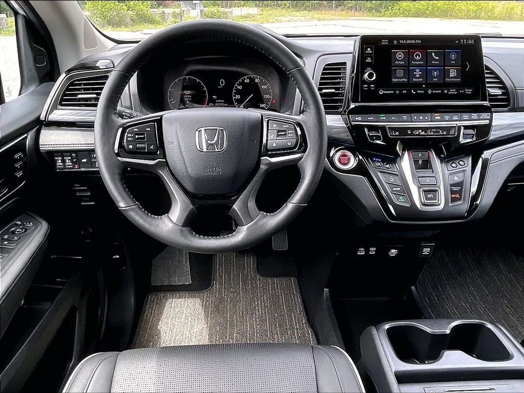 Used 2025 White Honda Elite image 18